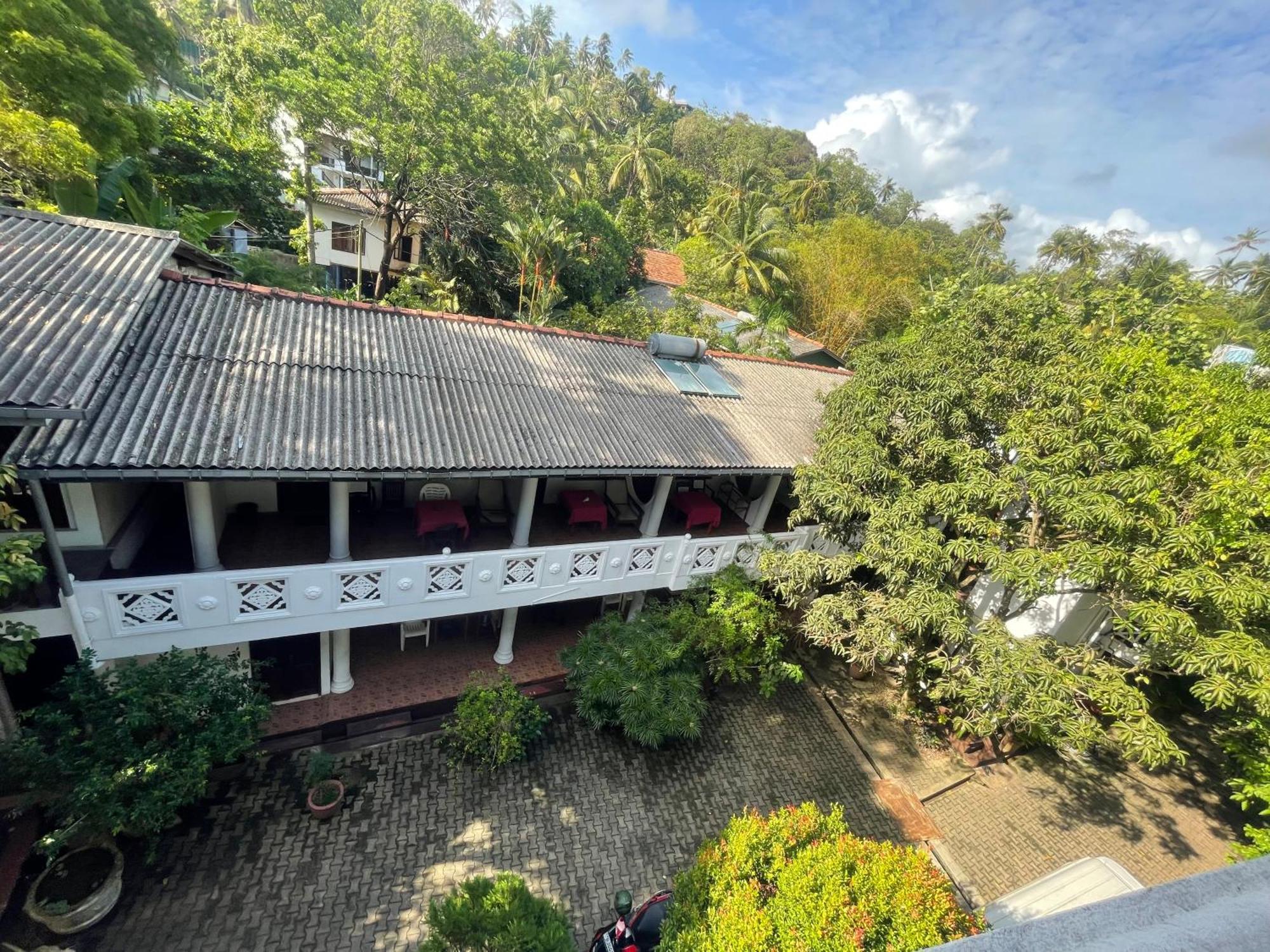 Serendipity Beach Unawatuna Exterior foto